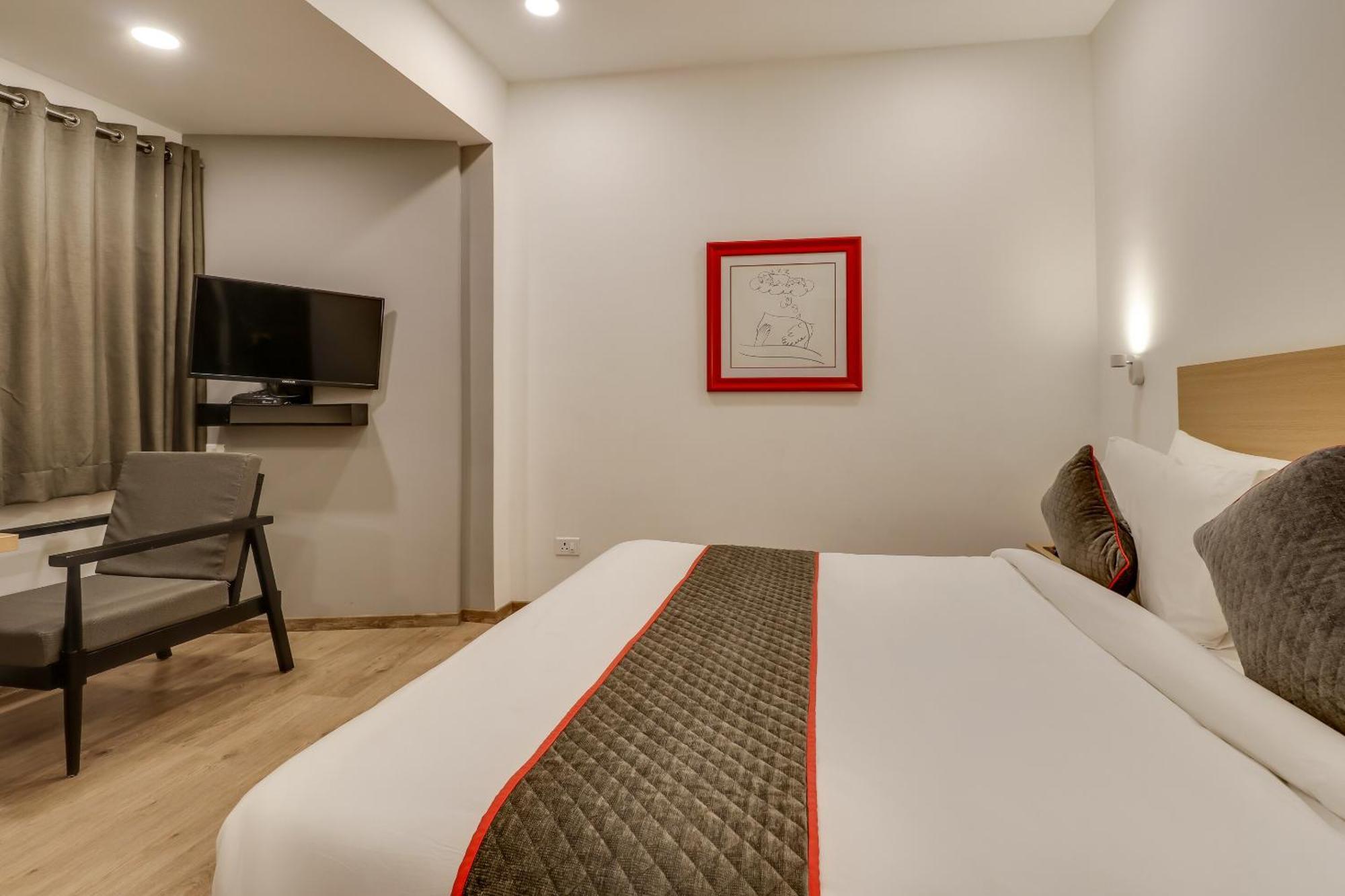 Townhouse Woodland Hotel Nagpur Exterior photo
